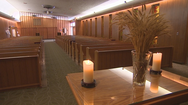 ‘A punch in the stomach’: Sask. 1st province to cut funeral services for poor